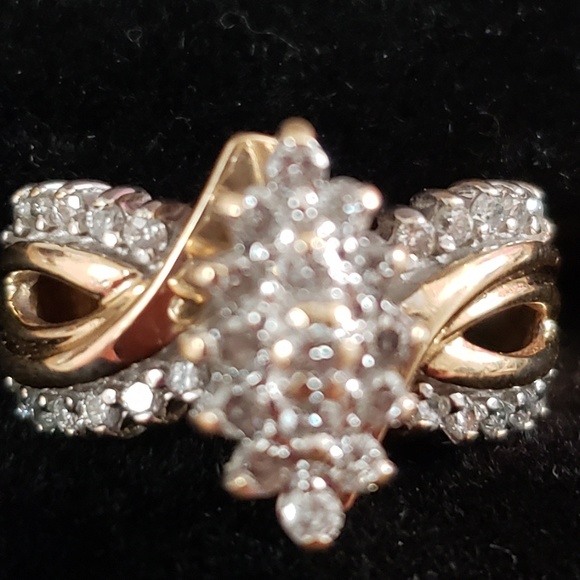 1 carat 5.7 gram Diamond Ring - Picture 6 of 8